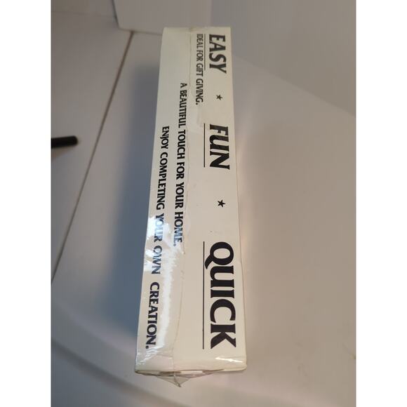 National Yarn Crafts Latch Hook Rug Craft Kit Blue Butterfly 12" x 12" #P429 NEW - Picture 4 of 6